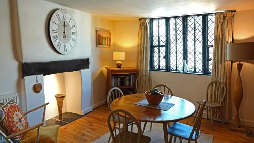 Dartmouth Apartment | Merchants Rise