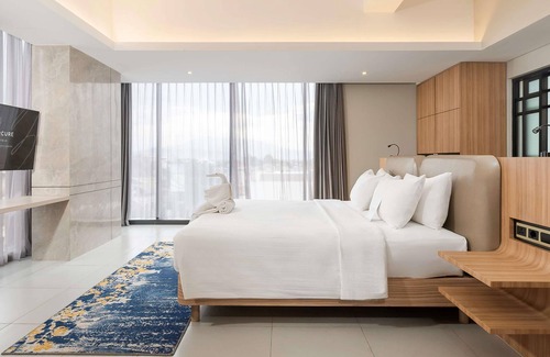 Astana Anyar Hotel | Mercure Bandung City Centre