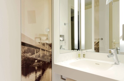 Cergy Hotel | Mercure Cergy Pontoise Centre