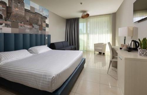 Marina Centro Hotel | Mercure Hotel Rimini Artis