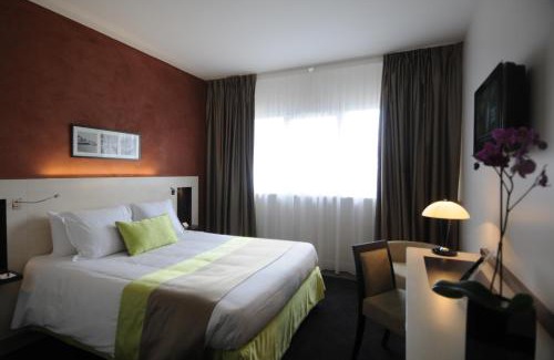 Maurepas Hotel | Mercure Maurepas Saint Quentin