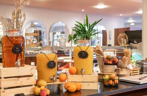 Roissy-en-France Hotel | Mercure Paris CDG Airport & Convention
