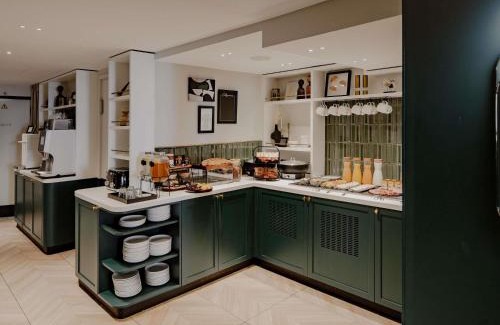 Quartier de Javel Hotel | Mercure Paris Tour Eiffel Pont Mirabeau