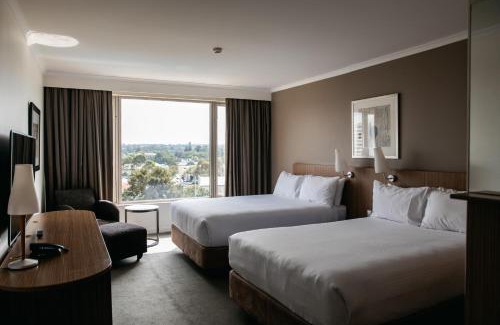 Rosehill Hotel | Mercure Sydney Parramatta