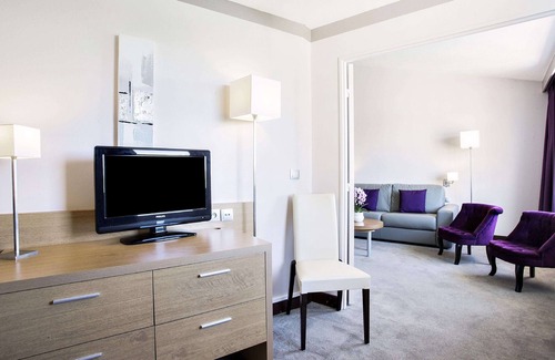 Seilh Hotel | Mercure Toulouse Aeroport Golf de Seilh