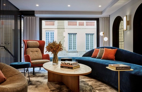 Notre-Dame Hotel | Mercure Versailles Chateau
