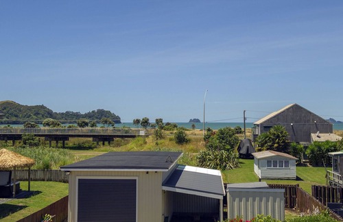 Whitianga Cottage | MERCURY BAY MAGIC - WHITIANGA HOLIDAY HOME in Ferry Landing