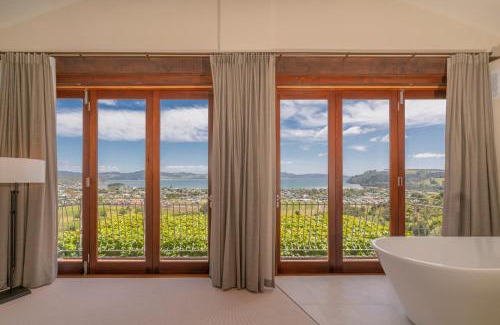 Cooks Beach Cabin | Mercury Ridge