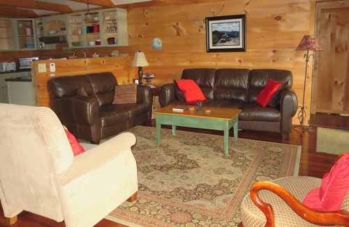 Keene Ski Chalet | Mercy Cabin - Peaceful and Private! - Keene, NY, Adirondack High Peaks
