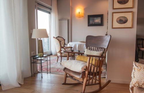 Mergellina House | Mergellina Seaside Panoramic Luxury Apartment with Lift
