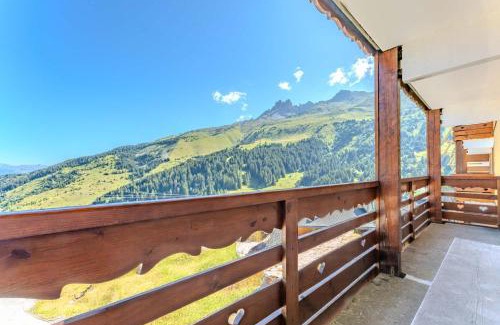Chambery Apartment | Meribel Ski In Mountain Flat with Balcony and Sleeps 6 MV 31