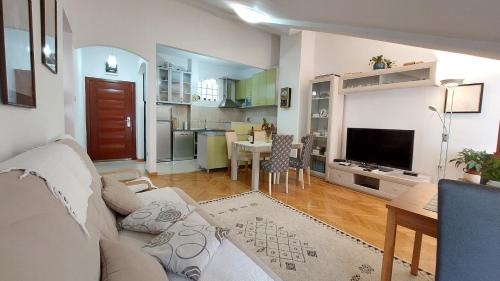 Golubovina Apartment | Meric Duplex Apartment