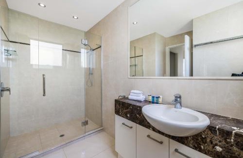 Alexandra Headland Resort | Meridian Alex Beach Apartments