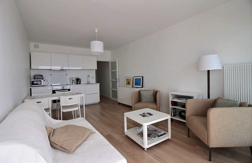 Hardelot-Plage Apartment | MERIDIEN E2 : Pleasant seafront apartment, 1 bedroom and 1 cabin, for 4 people in a.