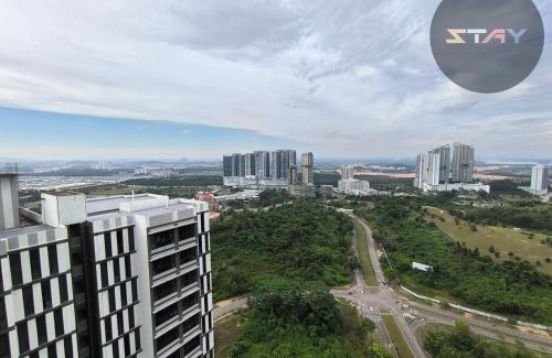 Medini Apartment | Meridin Sovo 2Pax Modern Comfort City View BySTAY