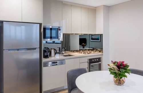 Bondi Junction Apartment | Meriton Suites Bondi Junction