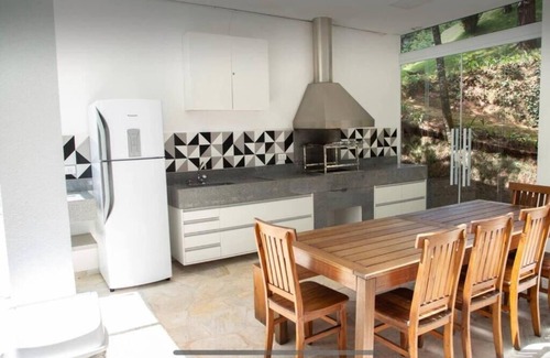Vila Inglesa Apartment | Merlot Loft, comfort in a modern condominium next to Capivari