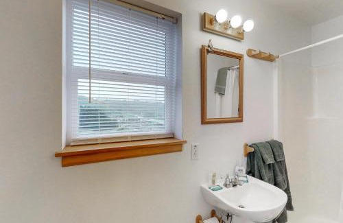 Bandon House | Mermaid Beach House
