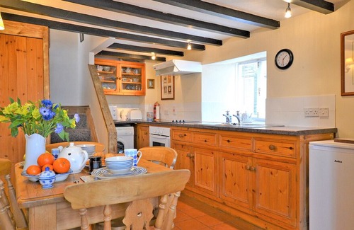 Polperro House | Mermaid Cottage - Two Bedroom House, Sleeps 3