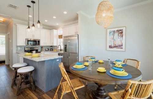 Cudjoe Key House | *MERMAID MAGIC @ VENTURE OUT* Waterfront Home & Slip + LAST KEY SERVICES…