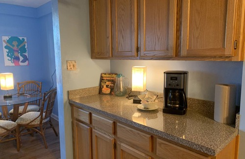 Bayview Cottage | Mermaid's and Mutts Retreat