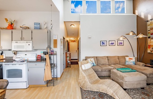 Birch Bay Condo | Mermaid Suite @ Cabana CC204