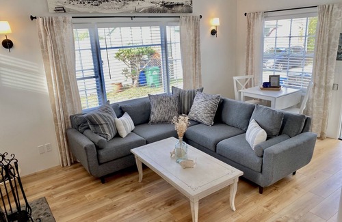 Pacific Grove Cottage | Mermaids & Moonlight By The Sea n1 Minute walk to the BeachnLicense #0447nn