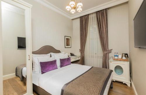 Galata Hotel | Meroddi Galata Mansion