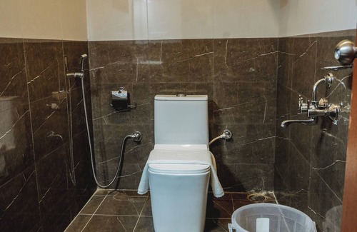 Chikkajala Hotel | Merry Inn Luxe Suites Near KIAL