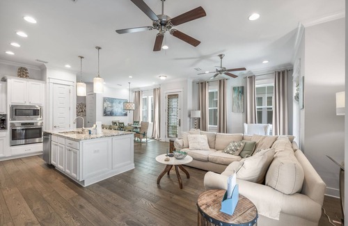 Panama City Beach Condo | Merry Way: 30A Elegant 3BR Getaway! Pool-Beach-Dining-Events-Electric Cruiser!