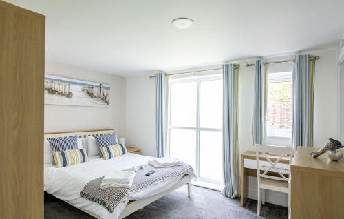 Colchester Apartment | Mersea Island by Away Resorts