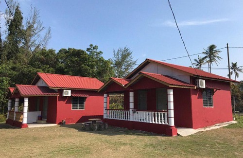 Penyabong House | Mersing Chalet Teluk Sisek