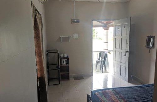 Penyabong House | Mersing Chalet Teluk Sisek