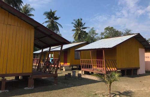 Penyabong House | Mersing Chalet Teluk Sisek