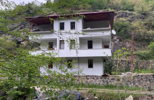 Macka House | Mert