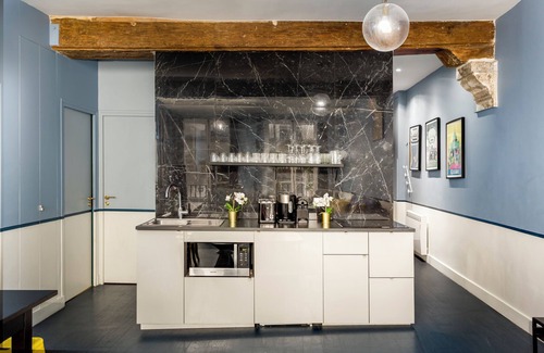 Les Halles Apartment | Merveil - Luxury Suite - Marais - Saint Denis I