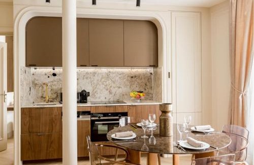 Arts-et-Metiers Apartment | Merveil - Signature Suite - Marais -Turbigo III