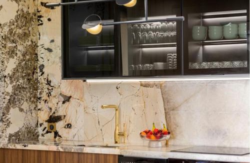 7th Arrondissement Apartment | Merveil - Signature Suite -Tour Eiffel-Grenelle II