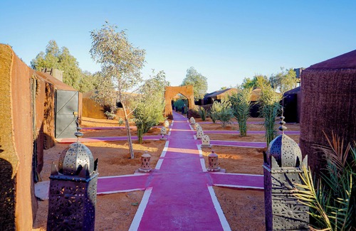 Taouz RV Rental | Merzouga Family Desert Camp & Camel Trekking
