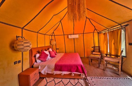 Lac Yasmins Hotel | Merzouga Glamping With AC