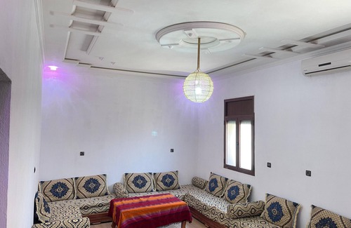 Taouz House | Merzouga Lodge is your ideal choice for an affordable and fair stay in Merzouga.