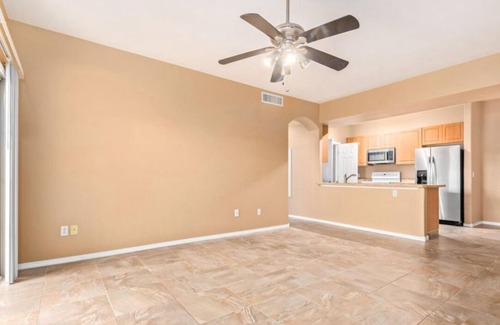 Parkwood Ranch Condo | Mesa 3 Bedroom Condo with Balcony and Pool Access