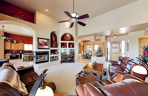Las Sendas House | Mesa Desert Luxury Retreat