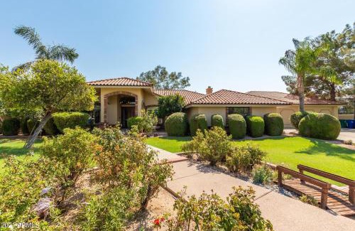 Mesa House | Mesa Mansion - Beautiful Pool, Hot Tub - Sleeps 32