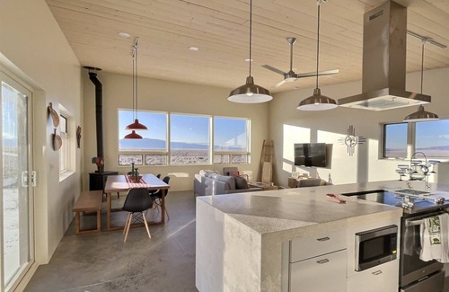 Taos House | Mesa Modern with Taos Charm