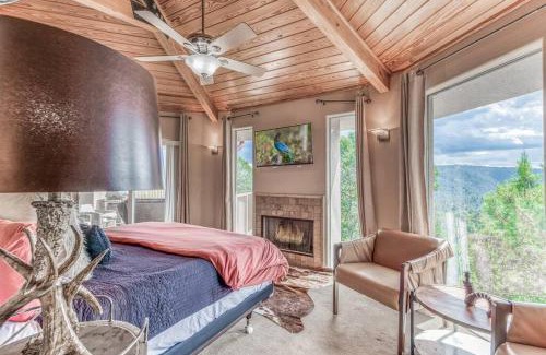 Ruidoso House | Mesa Verde, Hot Tub, Pedestal Octagon Home/Mount