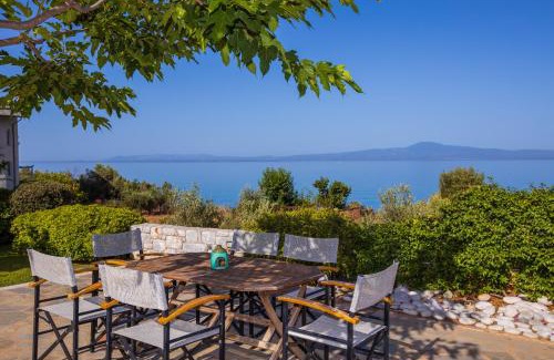 Paralia Vergas Villa | Messinian Blue Seaside Villa