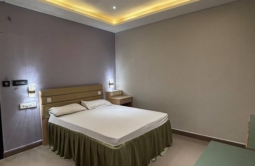Gwalior Hotel | Mestays