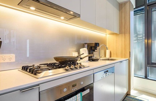 Sydney Central Business District Apartment | MetaWiseBnB | Sydney CBD | Luxury Cozy 2BED Apartment On York