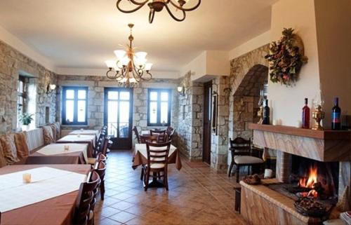 Varvitsa House | Meterizi Guesthouse